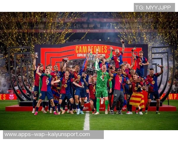 巴萨球员缺乏牺牲精神难成伟大球队德科发声警示