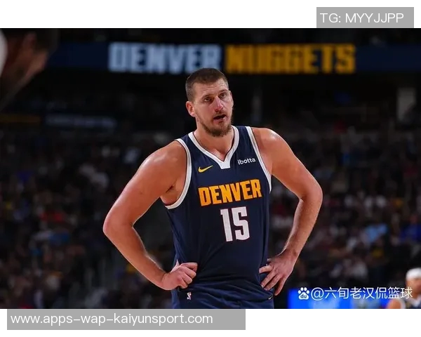 约基奇半场状态火热5投4中轻松斩获14分5篮板2助攻