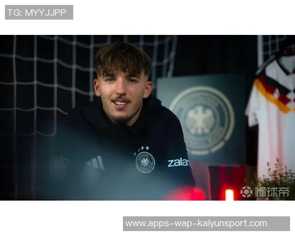 德U21主帅称赞卡尔需学会边路跑动以创造更多进攻空间